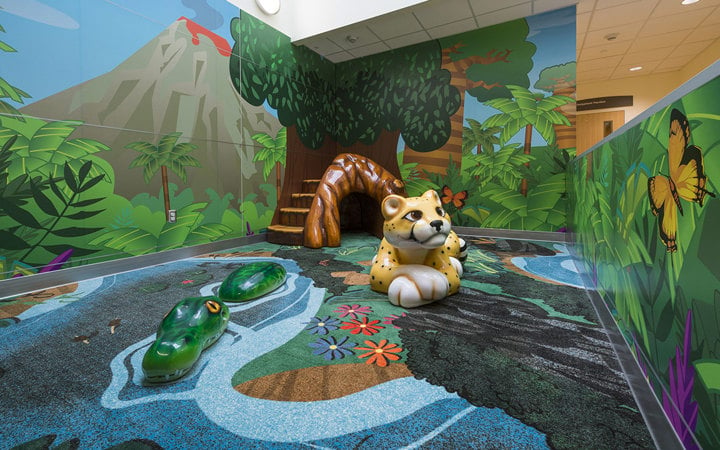 Denver Zoo-inspired kids’ area in the Multidisciplinary Clinic